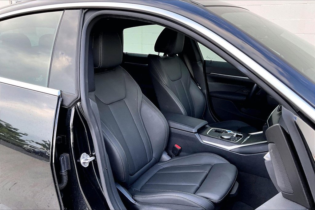 Used 2024 BMW i4 eDrive35 w/ Convenience Package RWD image 8