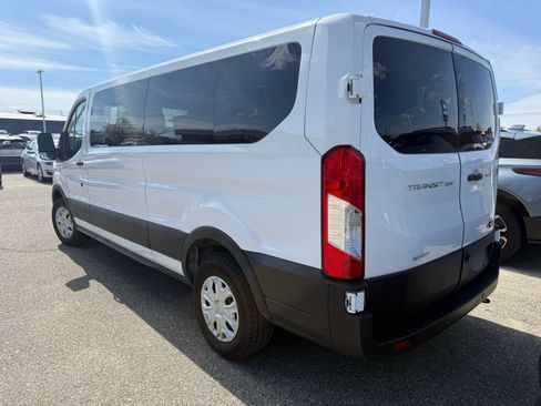 Used 2025 Ford Transit 350 XLT RWD image 4