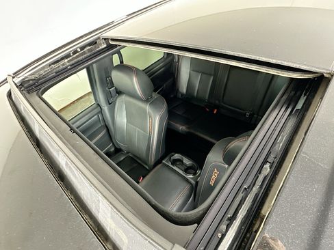 Used 2021 Nissan Titan PRO-4X w/ Pro-4x Convenience Package image 21