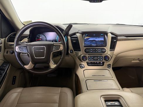 Used 2018 GMC Yukon Denali w/ Denali Ultimate Package AWD/4WD image 32