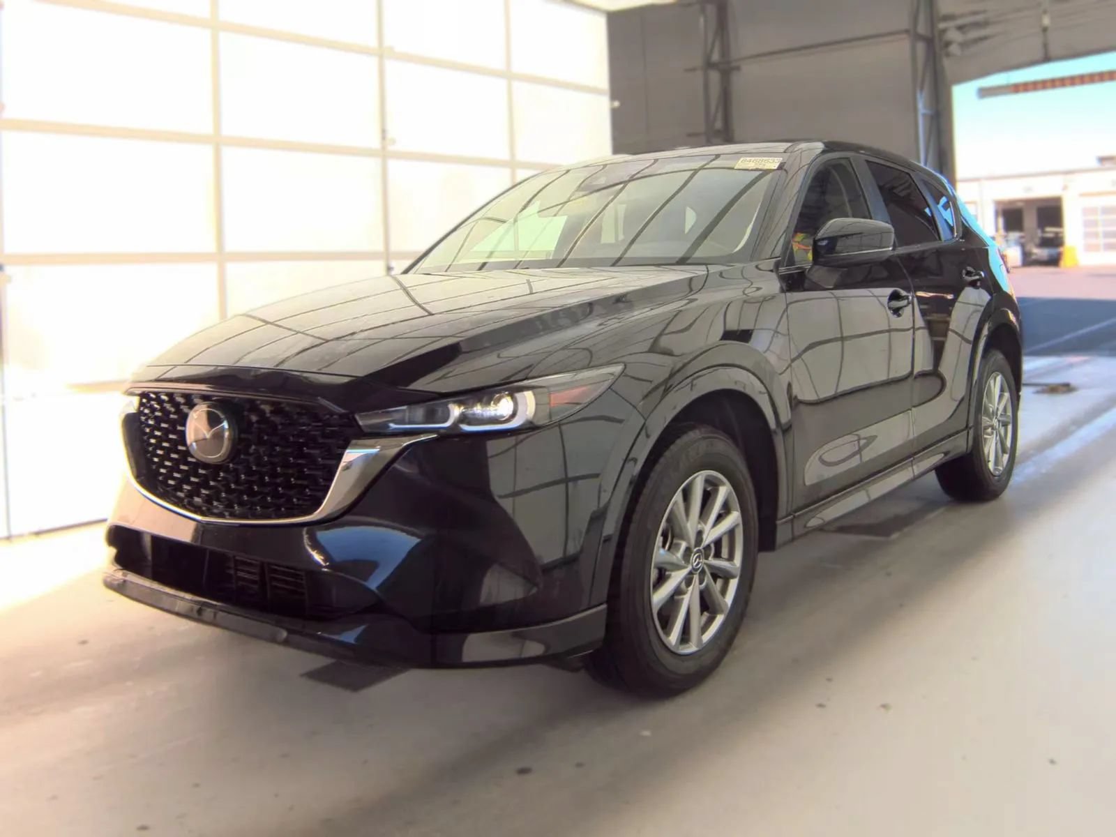 Used 2025 MAZDA CX-5 AWD 2.5 S w/ Preferred Package image 1