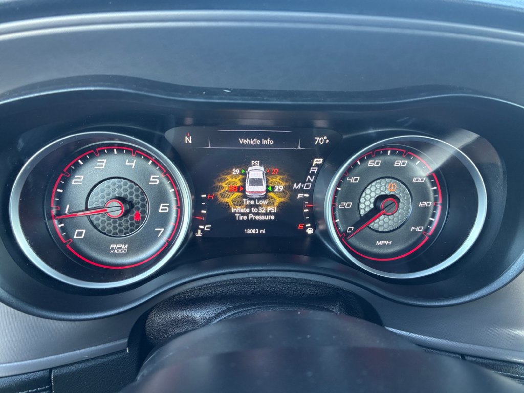 Used 2023 Dodge Charger SXT w/ Plus Group RWD image 5