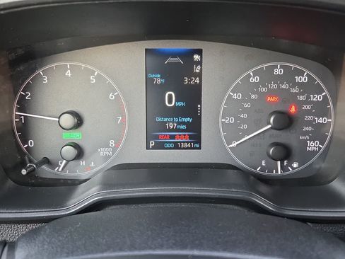 Used 2023 Toyota Corolla Cross AWD Hybrid image 22