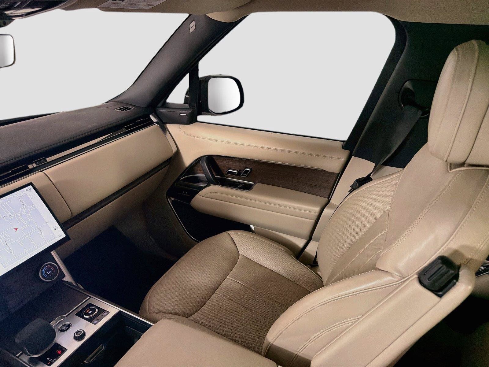 Certified 2023 Land Rover Range Rover SE AWD/4WD image 24