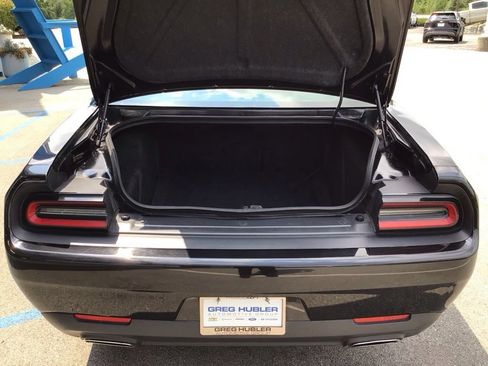 Used 2015 Dodge Challenger SXT Plus w/ Driver Convenience Group RWD image 42
