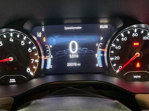 Used 2023 Jeep Compass Limited image 13