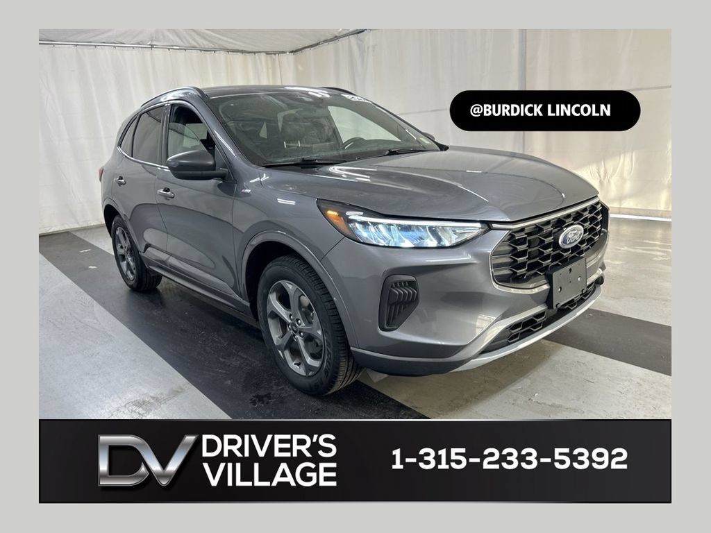 Used 2024 Ford Escape ST-Line AWD/4WD image 1