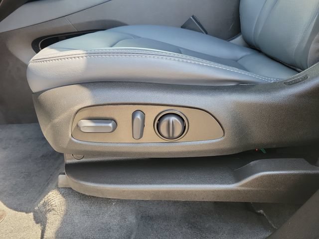 Used 2023 Buick Enclave Essence w/ LPO, Floor Liner Package FWD image 7