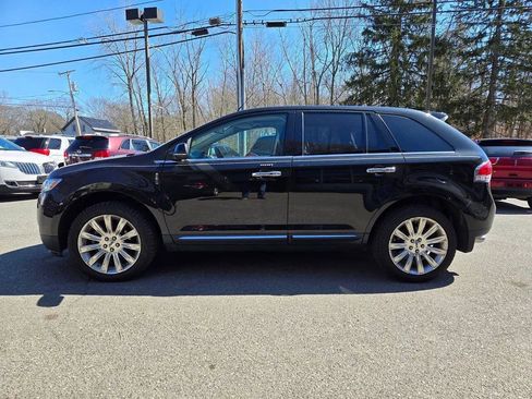Used 2015 Lincoln MKX AWD w/ Equipment Group 102A image 11