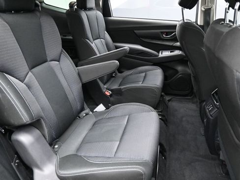 Used 2025 Subaru Ascent Premium AWD/4WD image 37