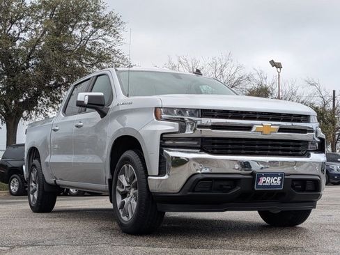 Used 2022 Chevrolet Silverado 1500 LT w/ Safety Package image 3