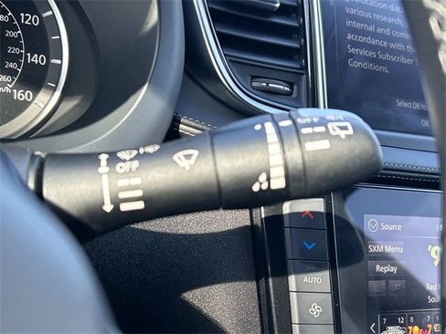 Certified 2025 INFINITI QX50 Luxe image 32