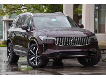 Certified 2026 Volvo XC90 B5 Core w/ Protection Package Premier