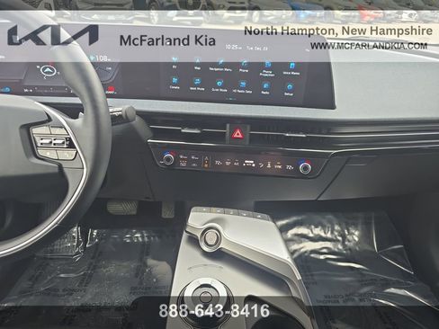 Used 2024 Kia EV6 Wind w/ Wind Technology Package image 19