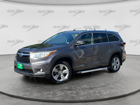 Used 2015 Toyota Highlander Limited Platinum AWD/4WD image 3