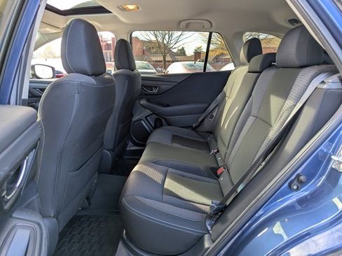 Used 2021 Subaru Outback Premium image 30