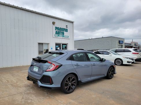 Used 2019 Honda Civic Sport image 7