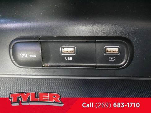 Used 2023 Kia K5 GT-Line image 33