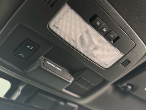 Used 2013 Chevrolet Camaro ZL1 w/ Gray Stripe Package image 25