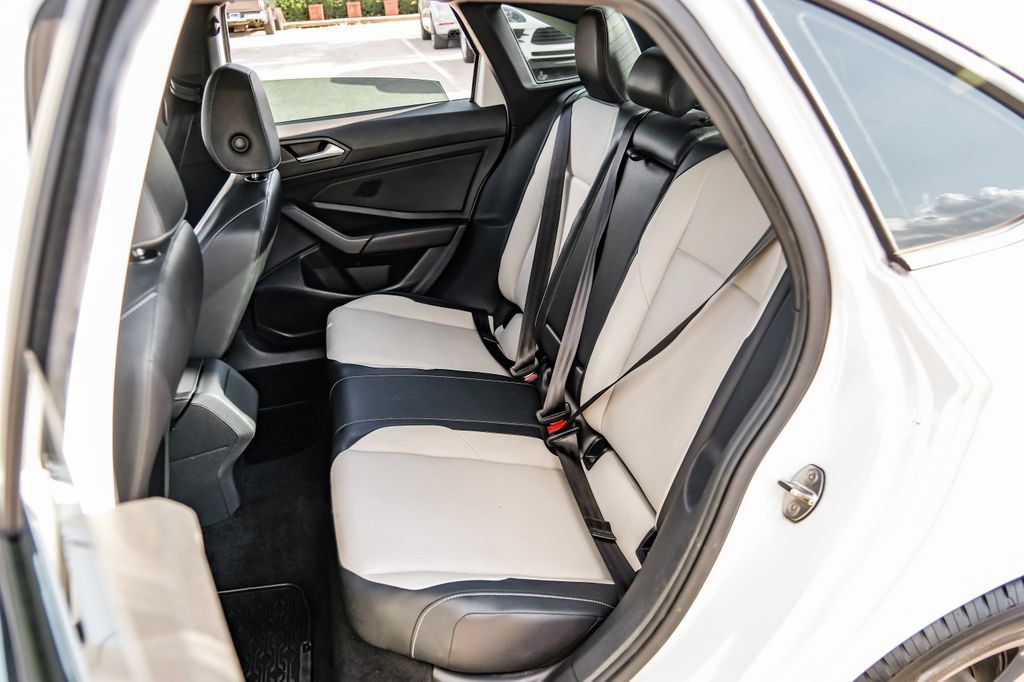 Used 2019 Volkswagen Jetta R-Line FWD image 48
