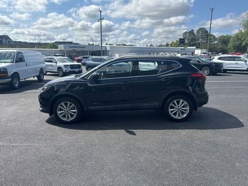 Used 2019 Nissan Rogue Sport SV w/ All-Weather Package AWD/4WD image 15