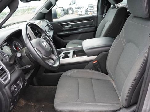 Used 2022 RAM 1500 Big Horn AWD/4WD image 4