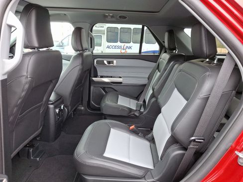 Certified 2024 Ford Explorer XLT w/ Equipment Group 202A image 12