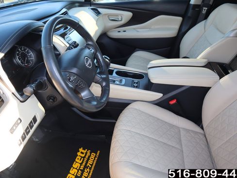 Used 2023 Nissan Murano Platinum w/ Cargo Package image 16