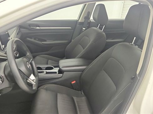 Used 2023 Nissan Altima 2.5 SV image 15