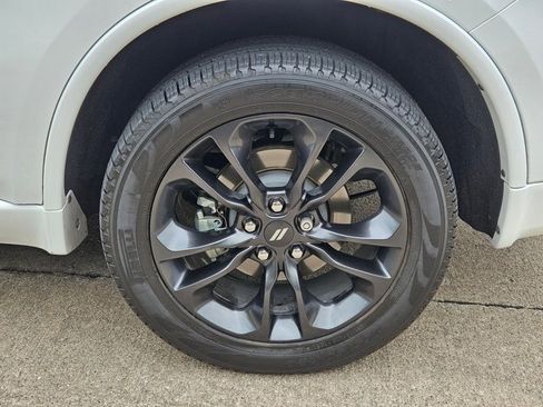 Used 2024 Dodge Durango GT AWD/4WD image 25