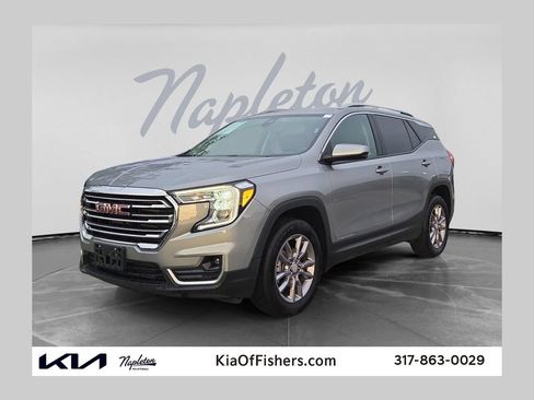 Used 2024 GMC Terrain SLT AWD/4WD image 1