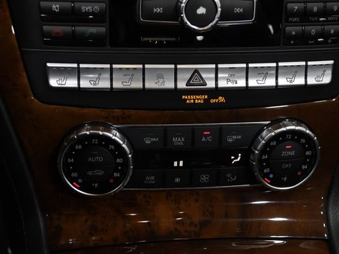 Used 2013 Mercedes-Benz SL 550 image 58