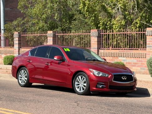 Used 2015 INFINITI Q50 Premium w/ All Weather Package RWD image 8