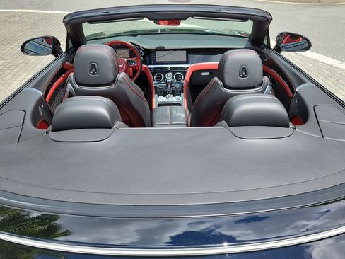 Used 2022 Bentley Continental GT AWD/4WD image 27