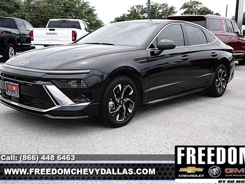 Used 2025 Hyundai Sonata SEL image 3