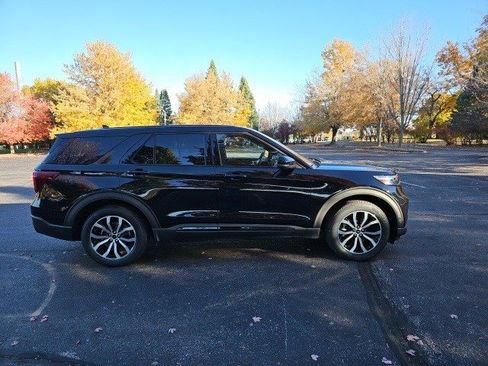 Used 2021 Ford Explorer ST w/ Equipment Group 401A image 7