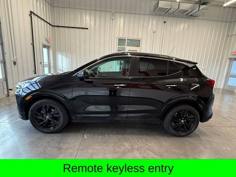 Used 2024 Buick Encore GX Sport Touring image 5
