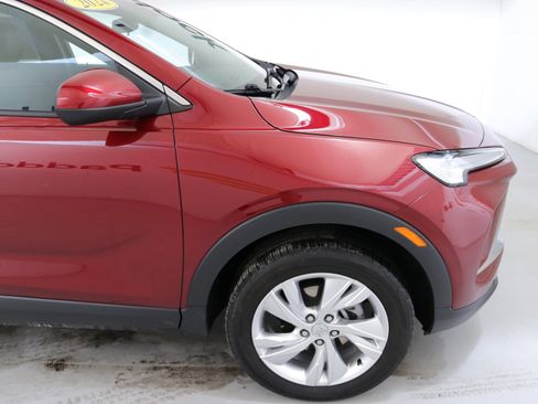 Used 2024 Buick Encore GX Preferred w/ Comfort Package image 11