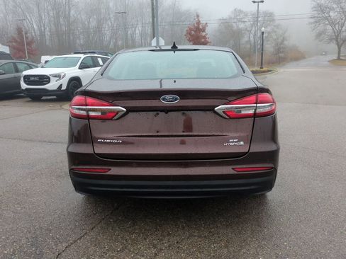 Used 2019 Ford Fusion SE image 7