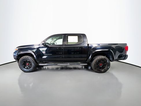 Used 2022 Toyota Tacoma SR5 w/ Technology Package RWD image 9