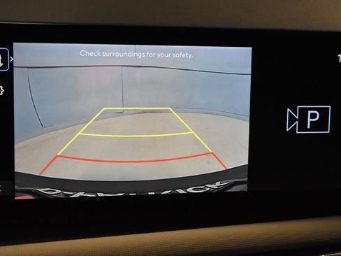 Used 2025 Hyundai Tucson SEL image 12