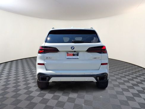 Used 2024 BMW X5 xDrive40i w/ M Sport Package AWD/4WD image 6