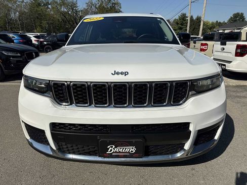 Used 2022 Jeep Grand Cherokee L Laredo w/ Luxury Tech Group I image 2