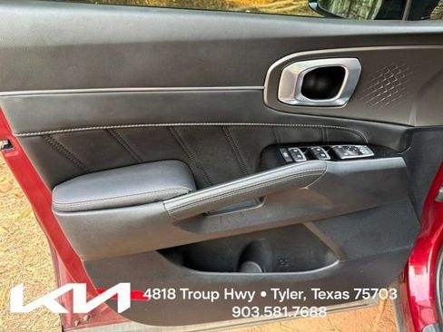 Certified 2023 Kia Sorento SX AWD/4WD image 15