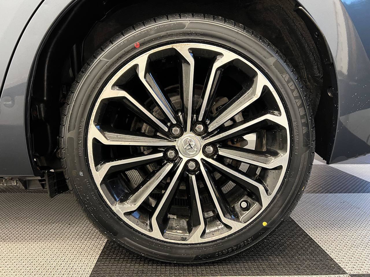 Used 2016 Toyota Corolla S Premium FWD image 29