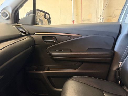 Used 2017 Honda Pilot EX-L image 35