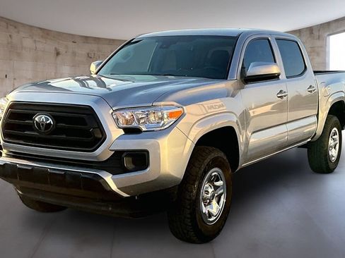 Used 2022 Toyota Tacoma SR AWD/4WD image 13