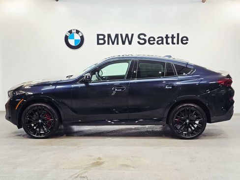 New 2026 BMW X6 xDrive40i image 3