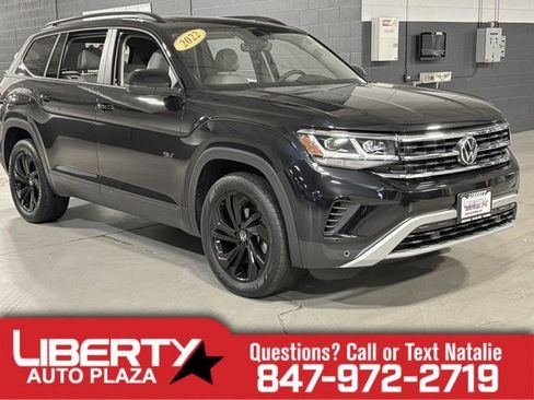 Used 2022 Volkswagen Atlas SE w/ Panoramic Sunroof Package image 1