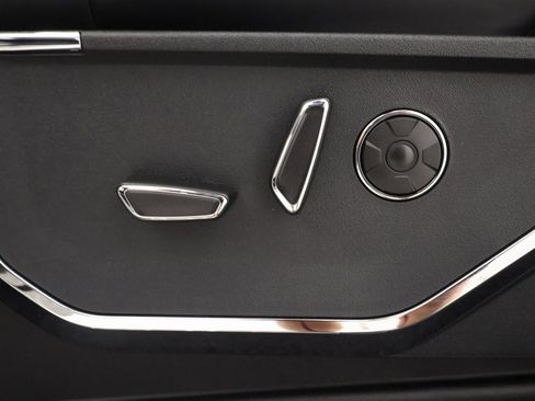 New 2025 Ford F150 Platinum w/ Equipment Group 702A High image 12